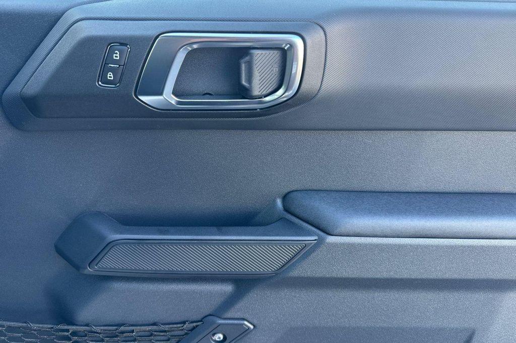 new 2025 Ford Bronco car, priced at $45,246