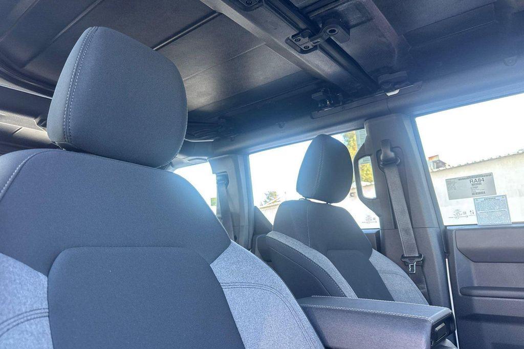 new 2025 Ford Bronco car, priced at $45,246