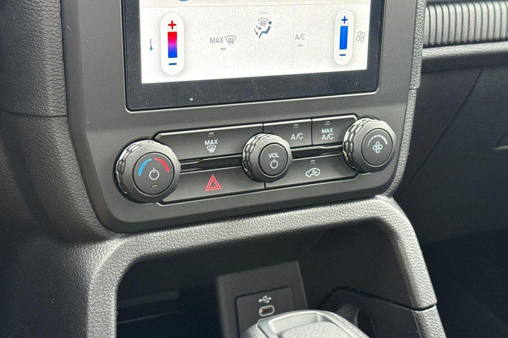 new 2025 Ford Ranger car, priced at $35,127