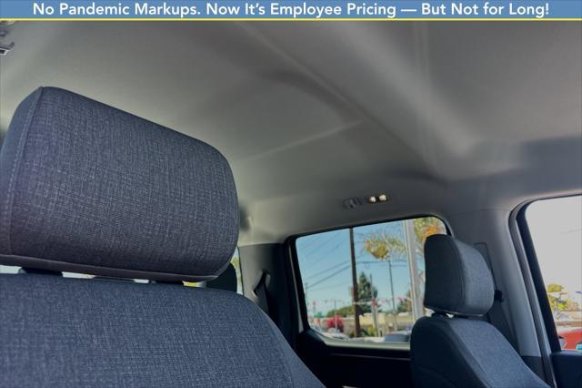 new 2024 Ford F-150 Lightning car, priced at $53,090