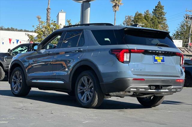 new 2025 Ford Explorer car, priced at $48,700