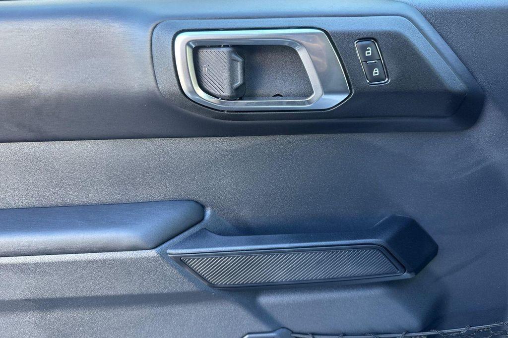 new 2025 Ford Bronco car, priced at $55,563