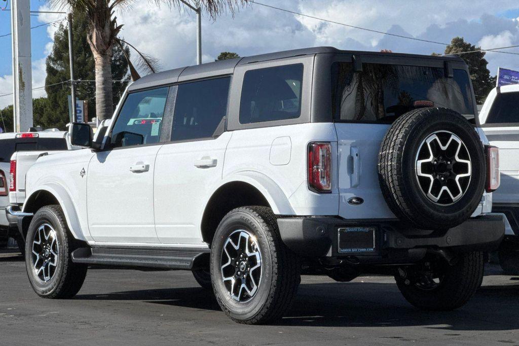 new 2025 Ford Bronco car, priced at $55,563