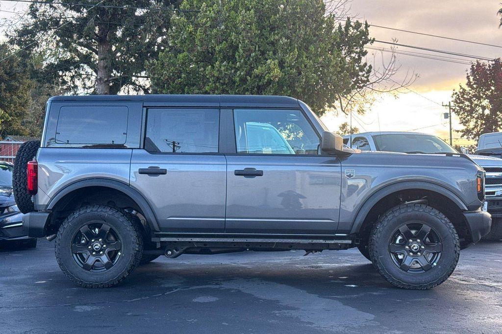 new 2025 Ford Bronco car, priced at $48,850