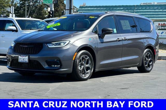 used 2021 Chrysler Pacifica Hybrid car, priced at $30,685