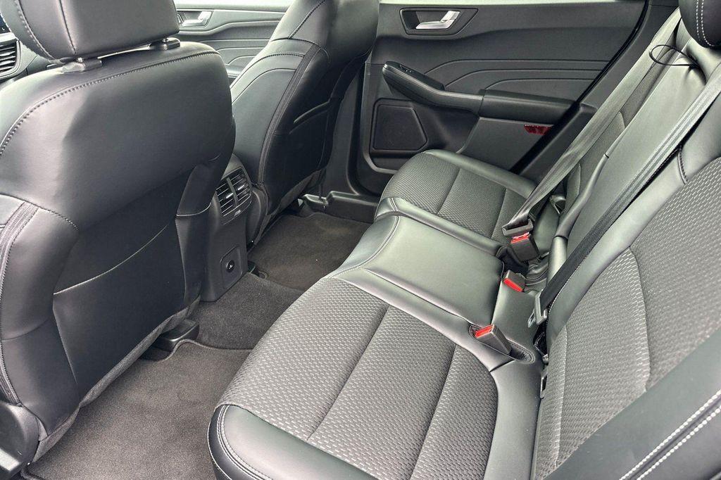 new 2025 Ford Escape PHEV car, priced at $37,467