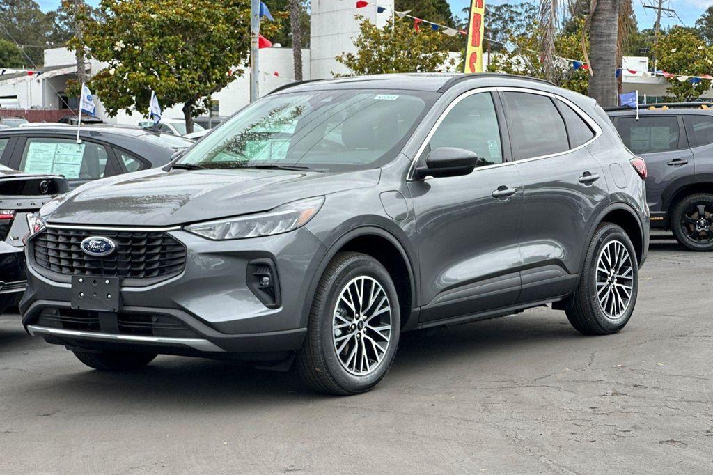 new 2025 Ford Escape PHEV car, priced at $37,467