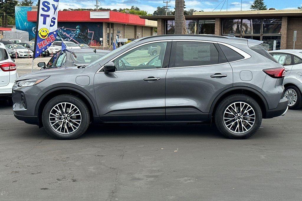 new 2025 Ford Escape PHEV car, priced at $37,467