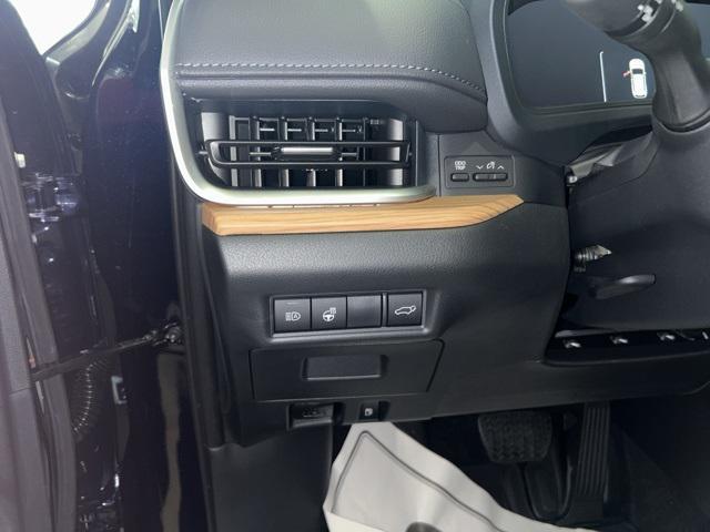 new 2025 Toyota Grand Highlander car, priced at $58,923