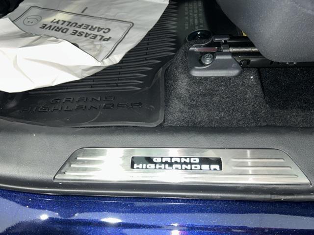 new 2025 Toyota Grand Highlander car, priced at $58,923