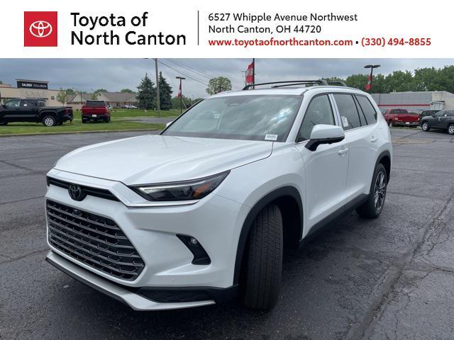 new 2025 Toyota Grand Highlander Hybrid car, priced at $61,753