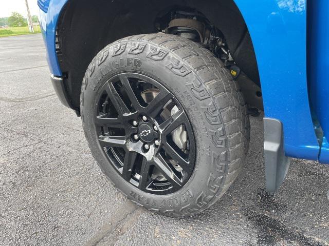 used 2022 Chevrolet Silverado 1500 car, priced at $43,995