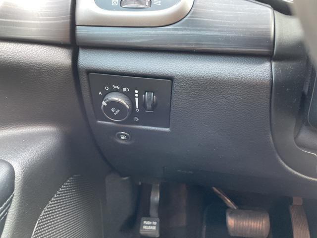 used 2020 Jeep Grand Cherokee car, priced at $15,995