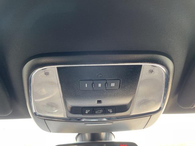 used 2020 Jeep Grand Cherokee car, priced at $15,995