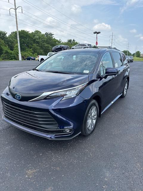 new 2025 Toyota Sienna car, priced at $50,169