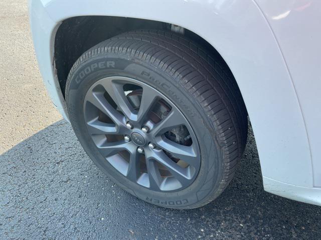 used 2019 Jeep Grand Cherokee car, priced at $22,995