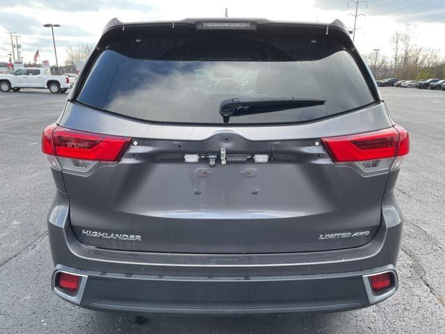 used 2018 Toyota Highlander car, priced at $26,500