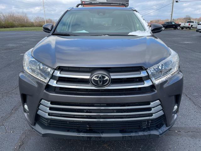 used 2018 Toyota Highlander car, priced at $26,500