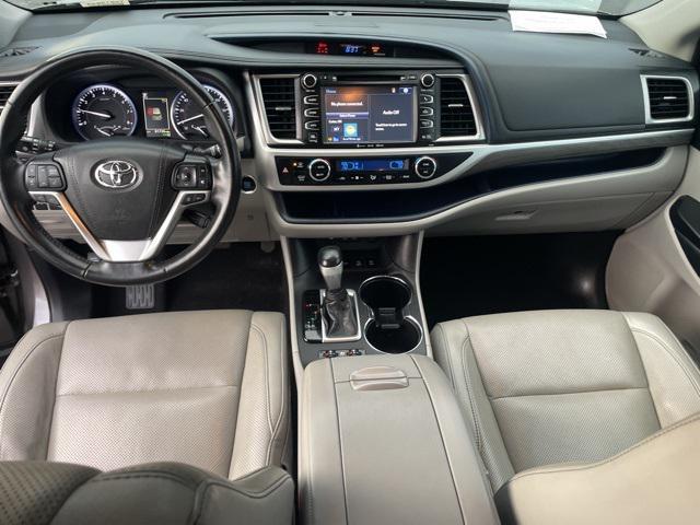 used 2018 Toyota Highlander car, priced at $26,500