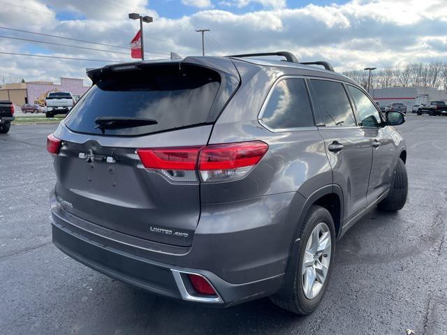 used 2018 Toyota Highlander car, priced at $26,500