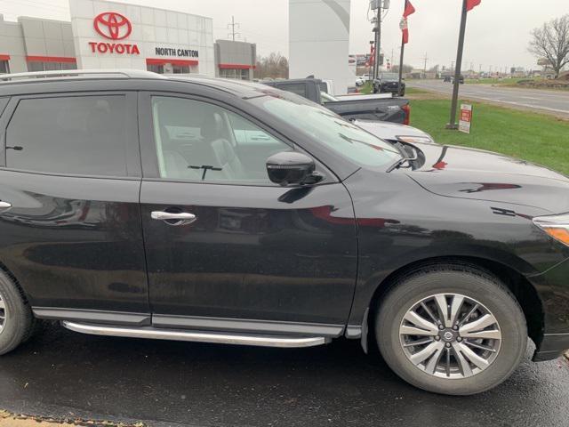 used 2019 Nissan Pathfinder car, priced at $22,995