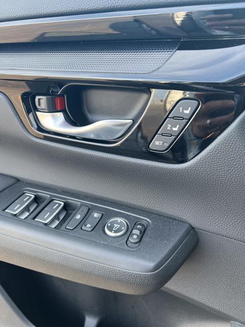 used 2024 Honda CR-V car, priced at $32,995