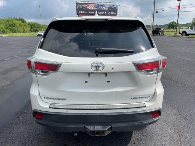 used 2014 Toyota Highlander car, priced at $15,995