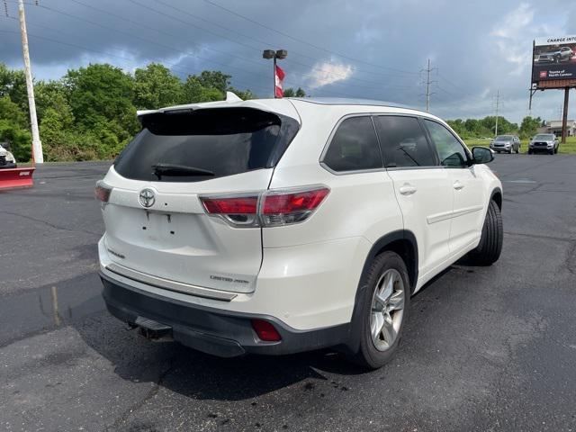used 2014 Toyota Highlander car, priced at $15,995