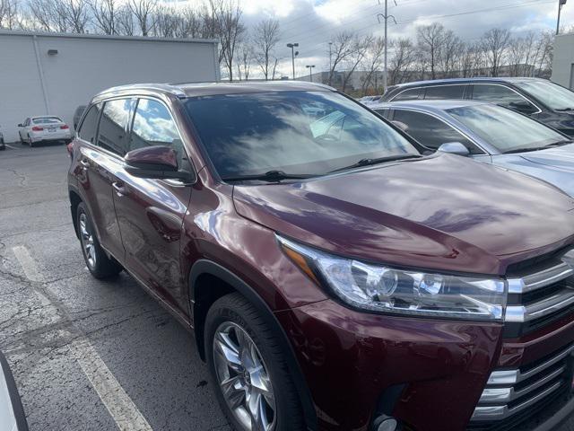 used 2018 Toyota Highlander car, priced at $23,500