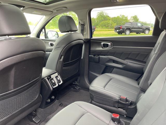 used 2023 Kia Sorento car, priced at $31,995