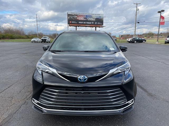 new 2025 Toyota Sienna car, priced at $59,475