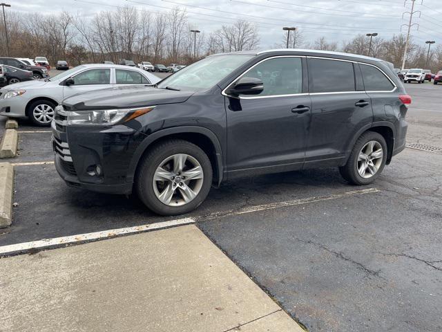 used 2017 Toyota Highlander car, priced at $22,995