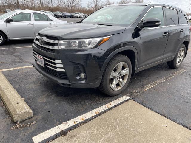 used 2017 Toyota Highlander car, priced at $22,995