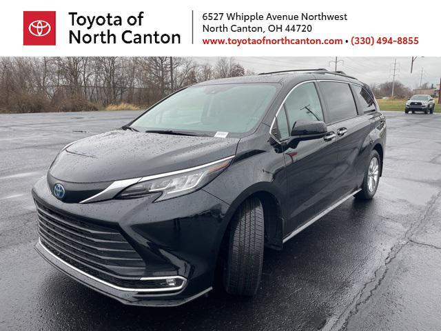 used 2022 Toyota Sienna car, priced at $39,995