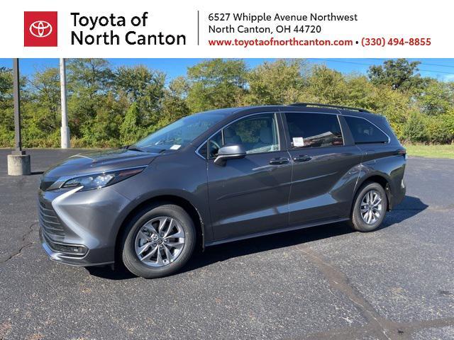 new 2025 Toyota Sienna car, priced at $43,786