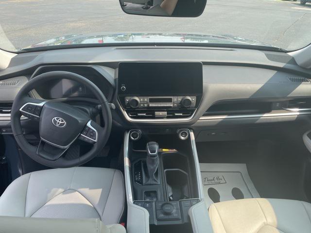used 2025 Toyota Grand Highlander car, priced at $48,995