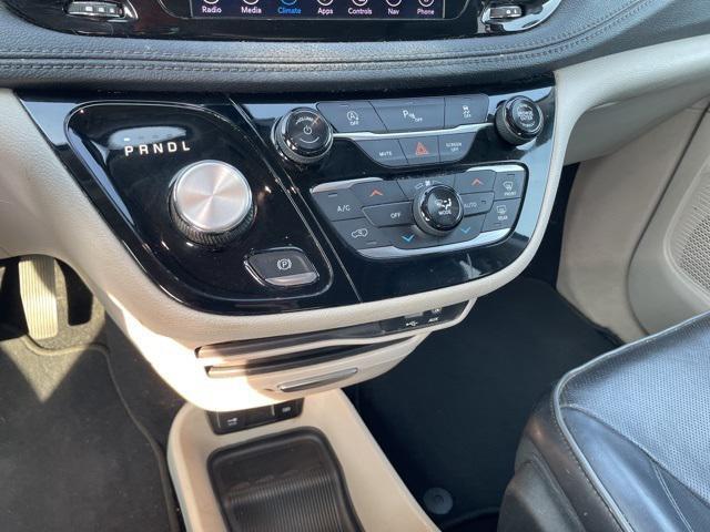 used 2018 Chrysler Pacifica car, priced at $9,995