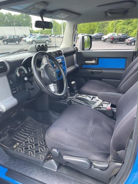 used 2008 Toyota FJ Cruiser car, priced at $11,995