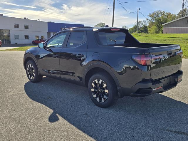 new 2025 Hyundai Santa Cruz car, priced at $33,670