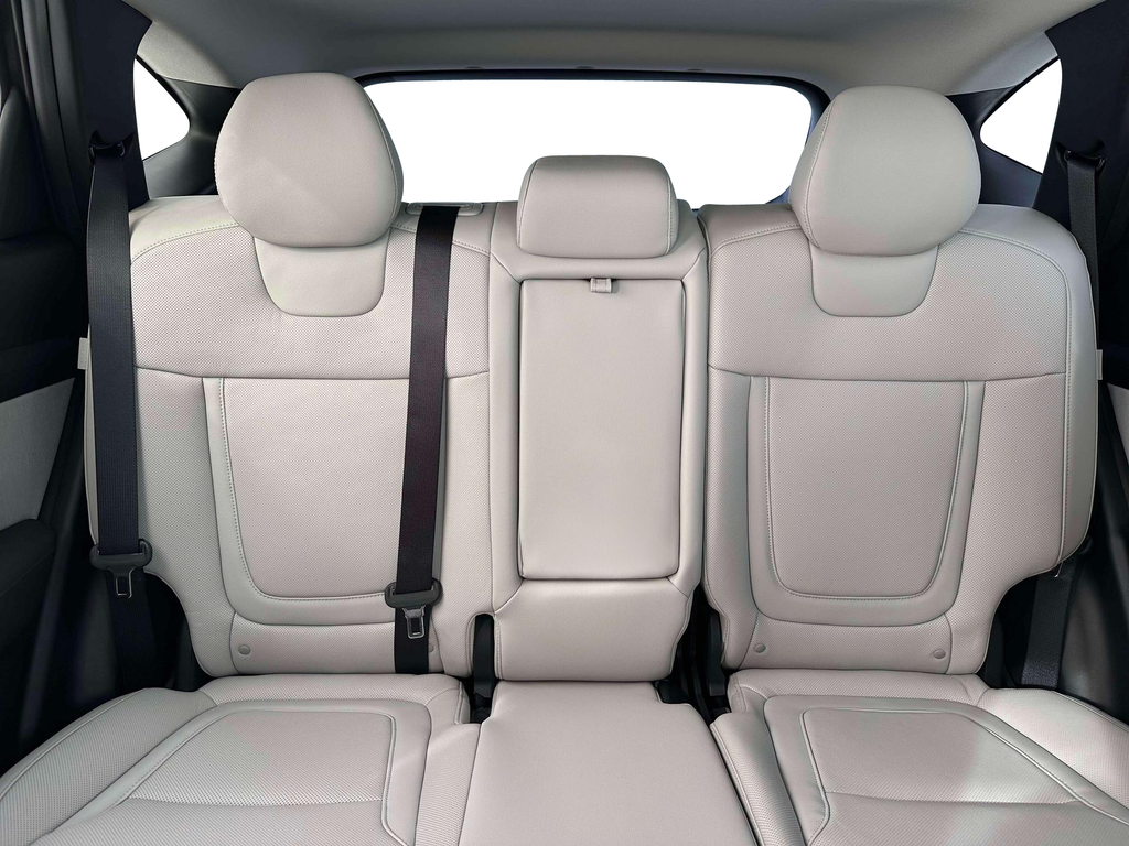 new 2026 Hyundai Tucson car, priced at $41,725