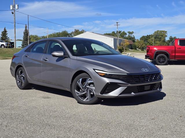 new 2025 Hyundai Elantra car, priced at $27,265