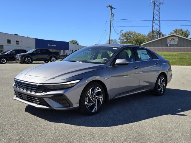 new 2025 Hyundai Elantra car, priced at $27,265