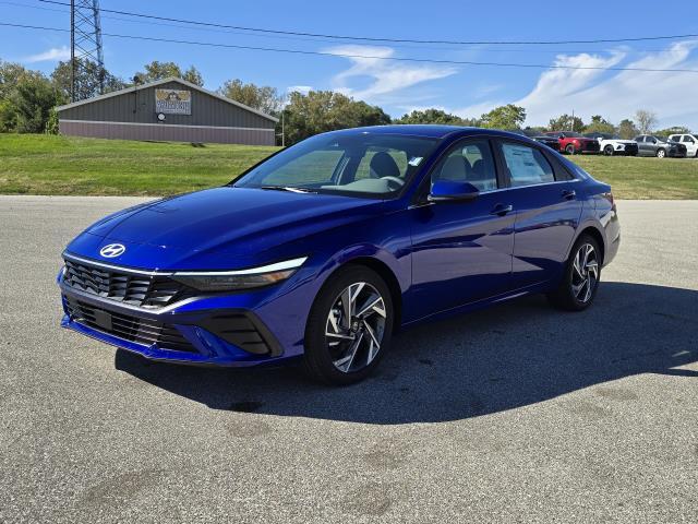 new 2025 Hyundai Elantra car, priced at $27,235