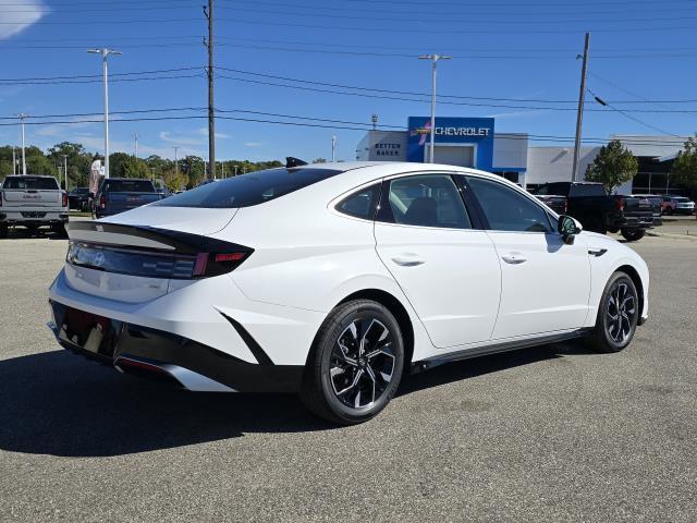 new 2024 Hyundai Sonata car, priced at $29,659