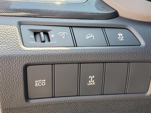used 2016 Hyundai Santa Fe Sport car, priced at $9,976
