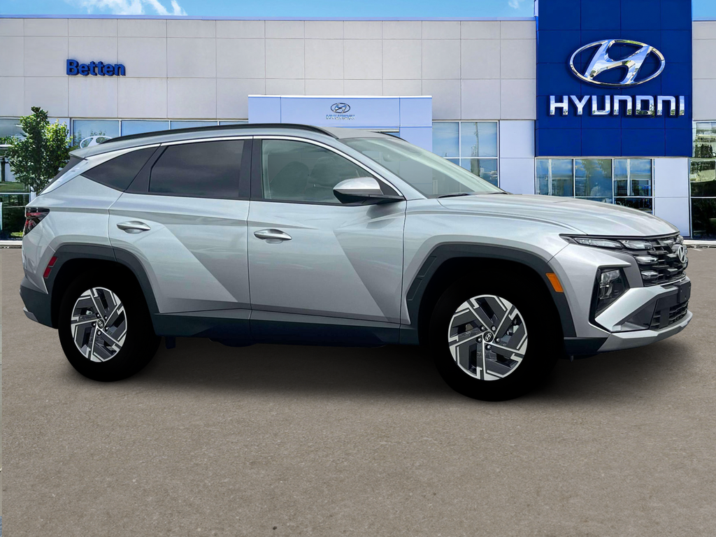 new 2025 Hyundai TUCSON Hybrid car, priced at $33,574