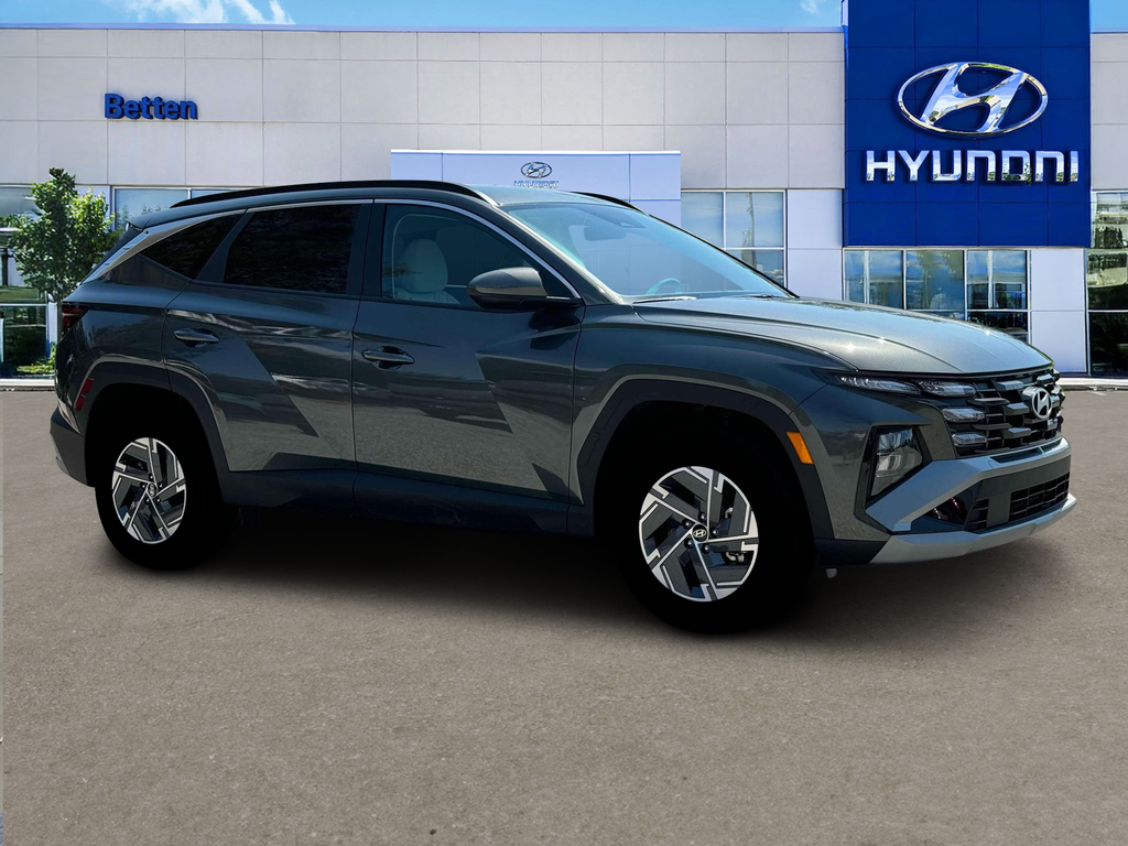new 2025 Hyundai TUCSON Hybrid car, priced at $33,574