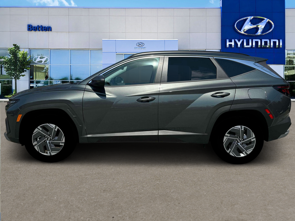 new 2025 Hyundai TUCSON Hybrid car, priced at $33,574