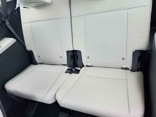 new 2025 Hyundai Santa Fe car, priced at $47,082