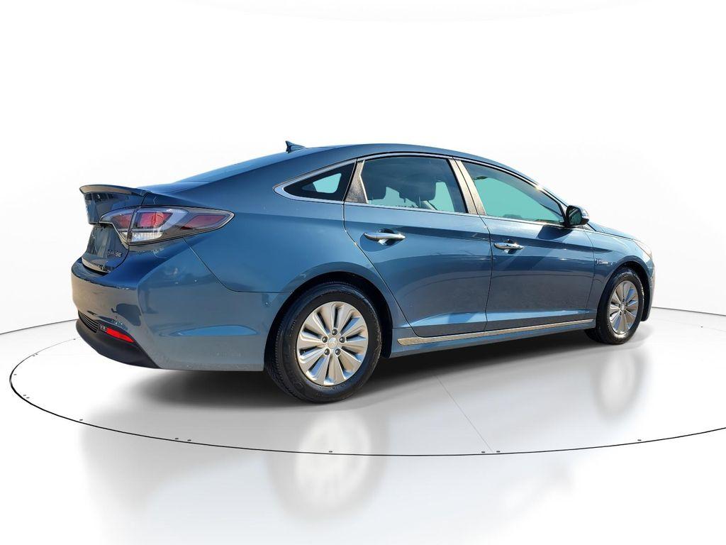 used 2016 Hyundai Sonata Hybrid car, priced at $6,399